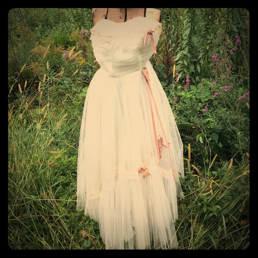 Vintage Tulle  Dress with Velvet Ribbon and Lace